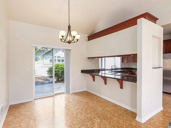 3rd image of 2605-A Plum Ct
