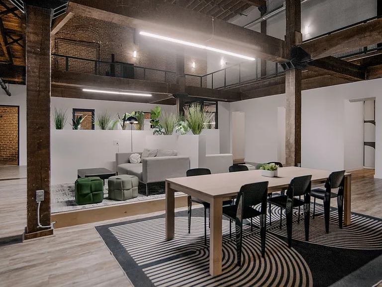 East End Lofts — Photo 12