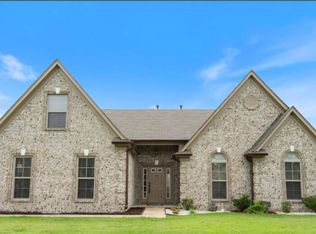 6484 Anna May Dr, Walls, MS 38680