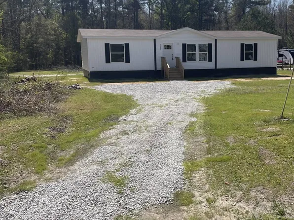 2988 Hughes Dr, Cottageville, SC 29435