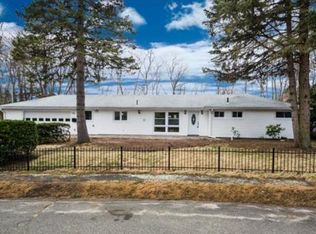 6 Russell Cir, Natick, MA 01760