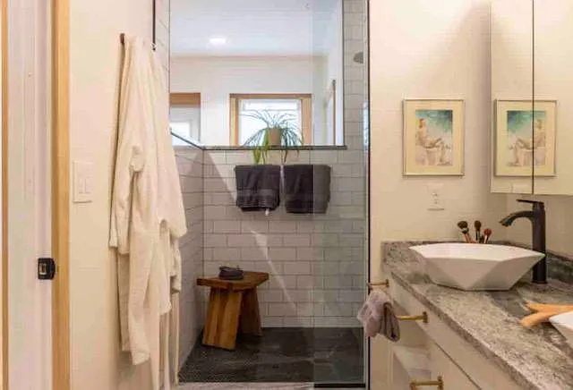 2275 Professor Ave #UP — Photo 10