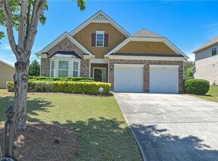 8901 Crestview Cir, Union City, GA 30291