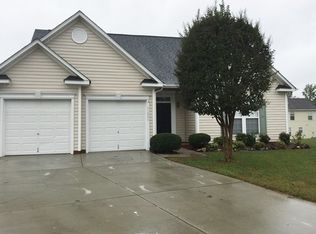 11806 Guildhall Ln, Charlotte, NC 28213