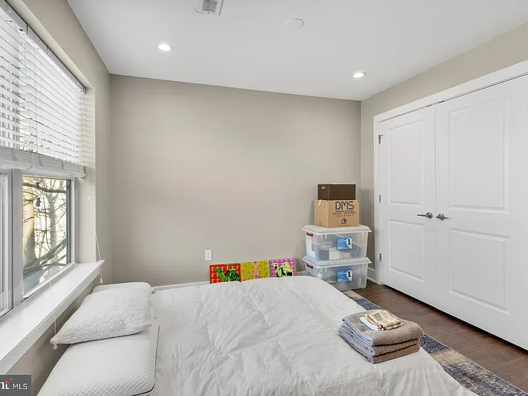 834 N 19th St #3 — Photo 14