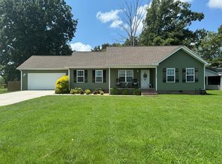 1826 Clemmons Rd, Cookeville, TN 38501