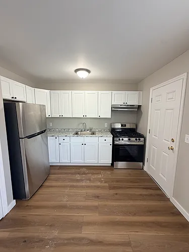 263 Blake St #32 Photo 1