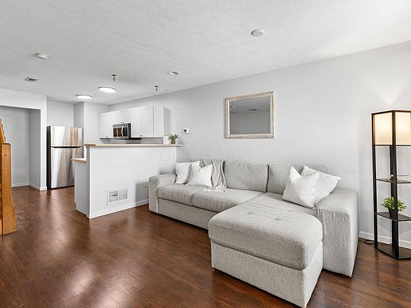 4th image of 7007 Monarchos Dr