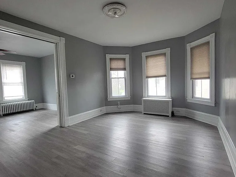 126 Winthrop St #2 — Photo 6