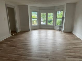 52 Riverside Ter #B, Hardwick, VT 05843