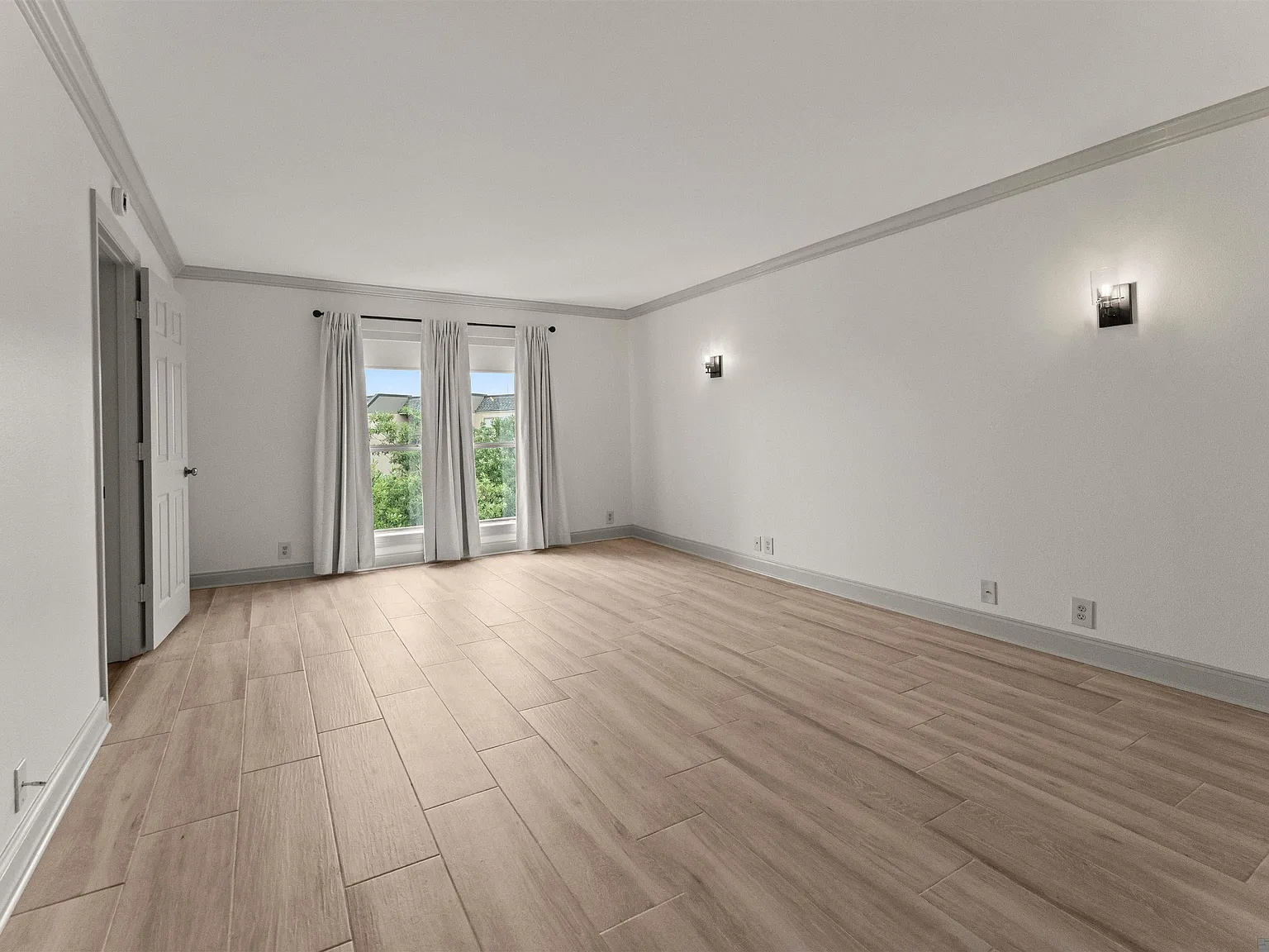 2 bed, 1290 sqft, $1,525 — Photo 4