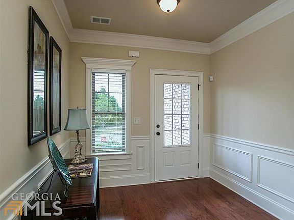 4th image of 194 Camdyn Cir