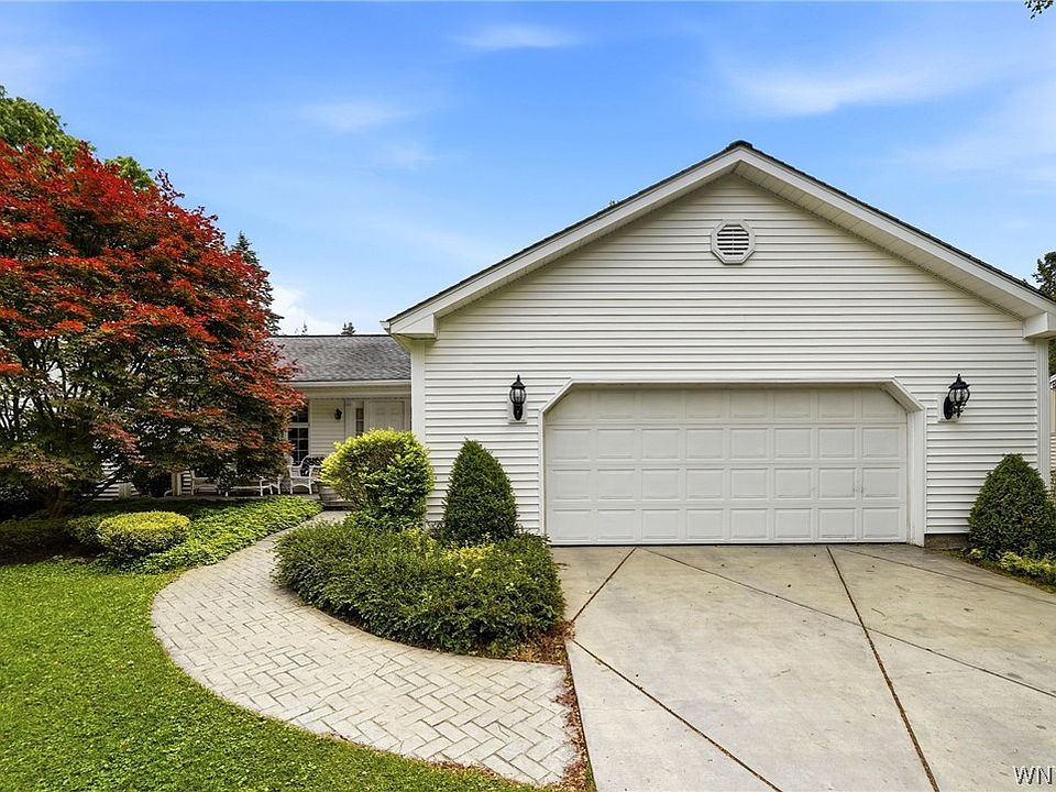 1st image of 7305 Hickory Dr