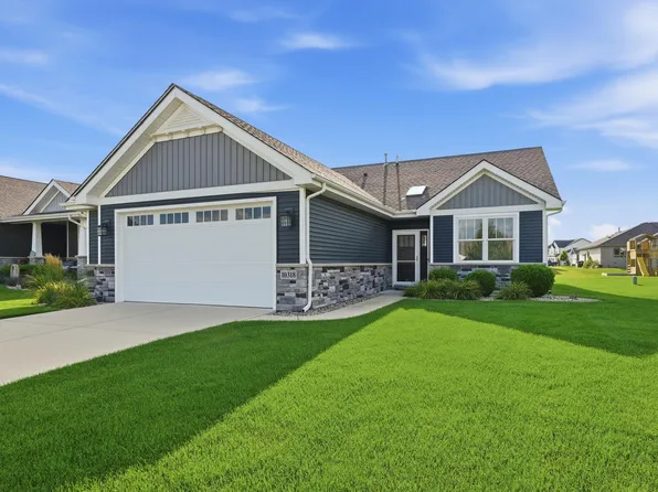 10318 Garnet Way, Dyer, IN 46311