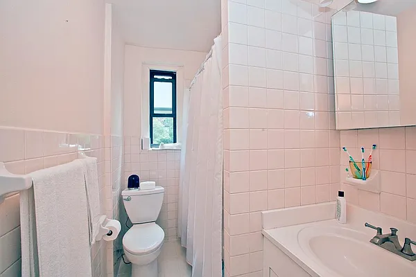 Sold by Keller Williams NYC | media 13