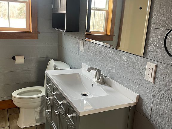 2nd image of 306 Crimson Tide Ln #39