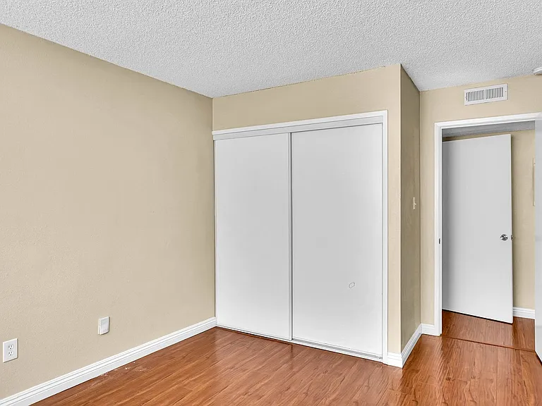 4206-4208 Casa Blanca Lane — Photo 19