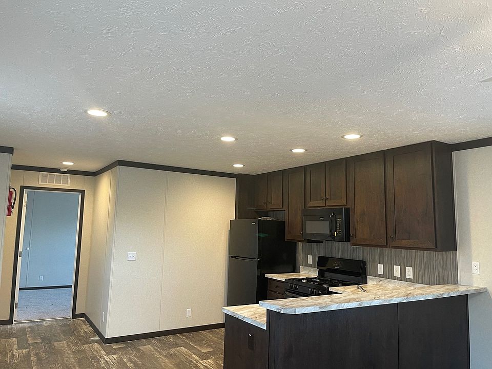1st image of 9910 Geraldine St #266