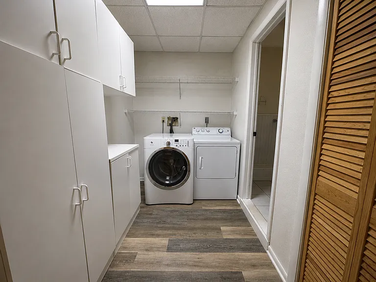8 Bronson Dr — Photo 17