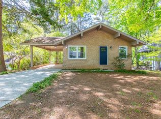 960 Timber Lake Dr, Cumming, GA 30041