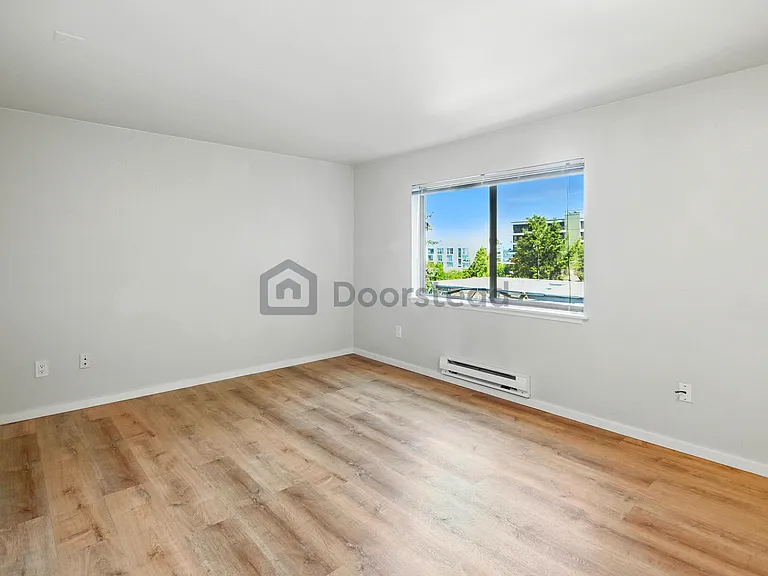 601 Summit Ave E #401 — Photo 26