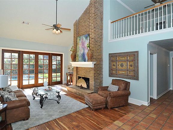 5th image of 4826 Middle Falls Dr