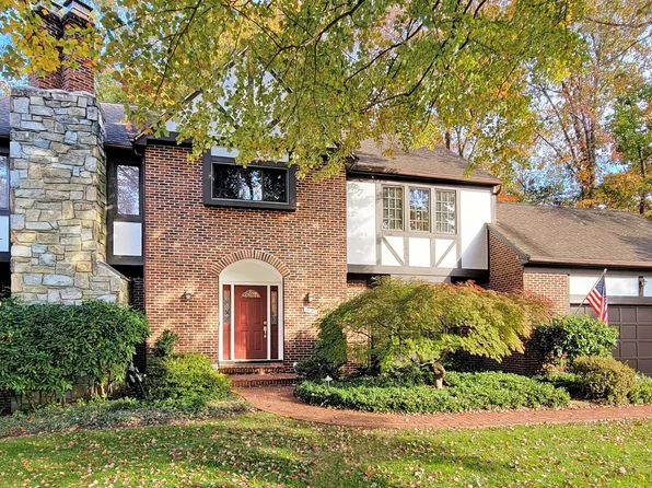 9132 Ermantrude Ct, Vienna, VA 22182