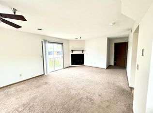 300 Stewart Ln APT 18, Morgantown, WV 26505