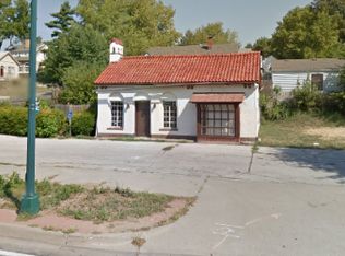 1220 W Truman Rd, Independence, MO 64050