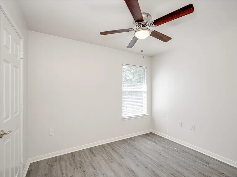 6117 Perlita Dr — Photo 7