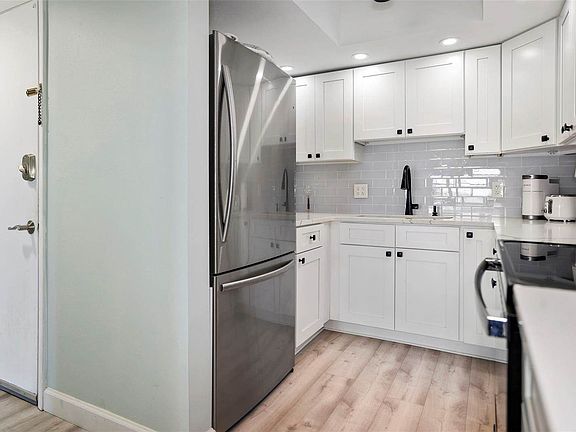 4th image of 4520 Overlook Dr NE APT 235