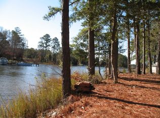 0 Emerald Ln, Mathews, VA 23109