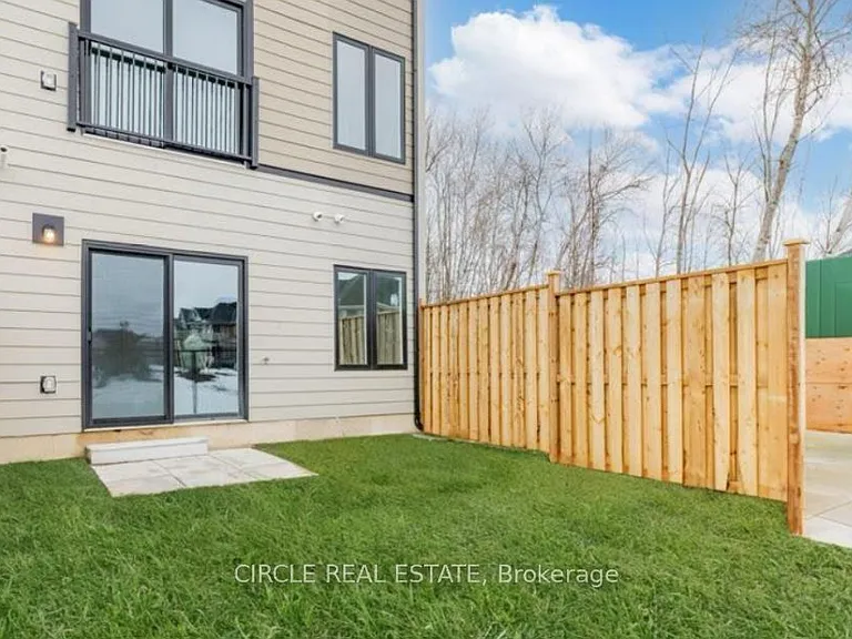 1489 Purchase Pl — Photo 22