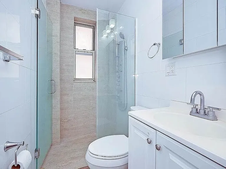 3155 Broadway #5 — Photo 9