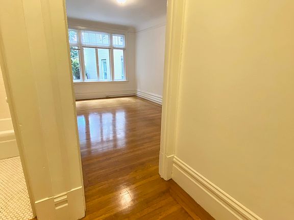 2nd image of 838 Hyde St APT 7