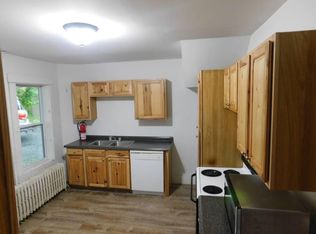 113 College Ave #8, Ithaca, NY 14850