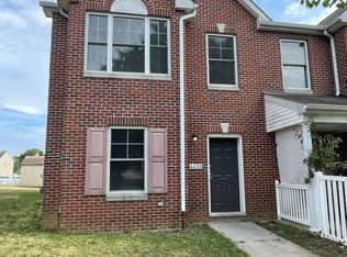 4436 Aspen St, Philadelphia, PA 19104