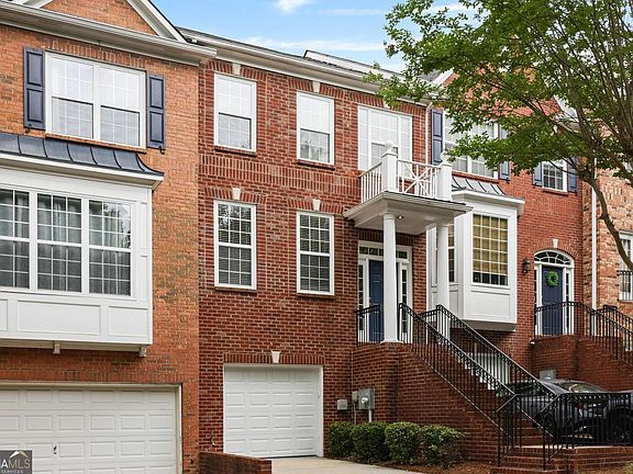 3rd image of 403 Iona Abbey Ct SE