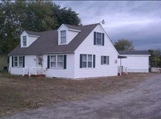 12050 Telegraph Rd, Carleton, MI 48117