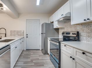 23393 Nameless Rd APT 143, Leander, TX 78641