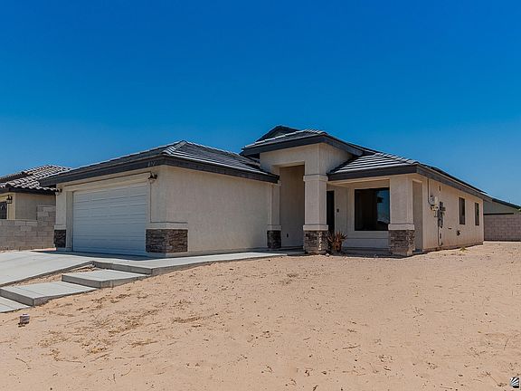 2nd image of 4219 Udall Ln
