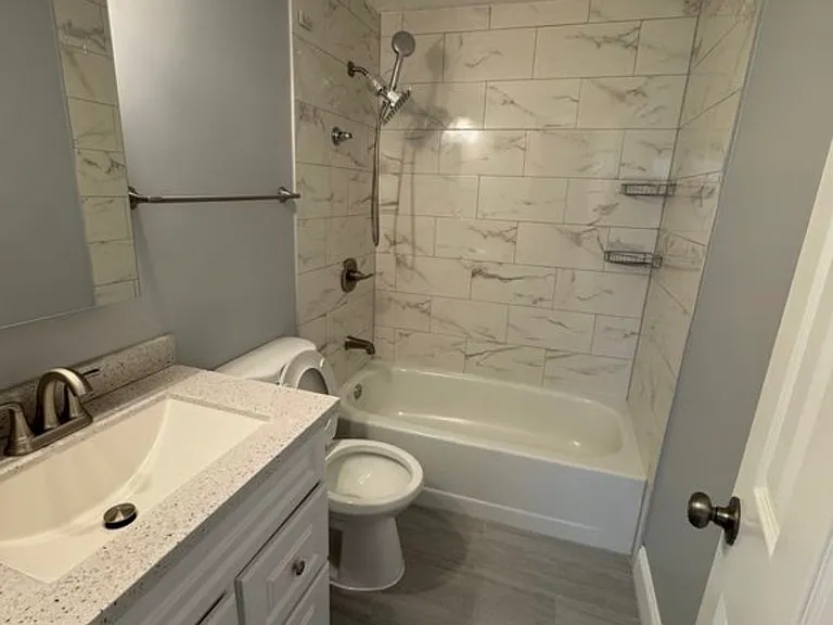 15424 Neman Dr #10 — Photo 5