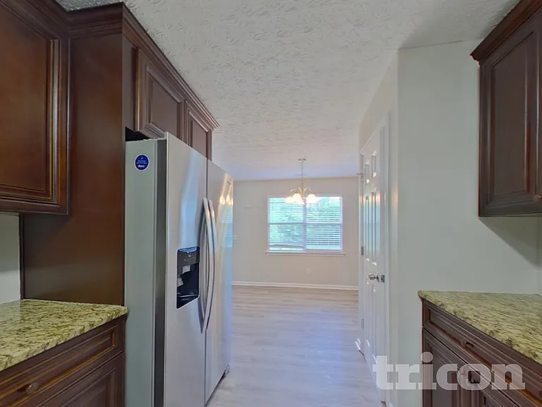 45 Brighton Dr — Photo 6