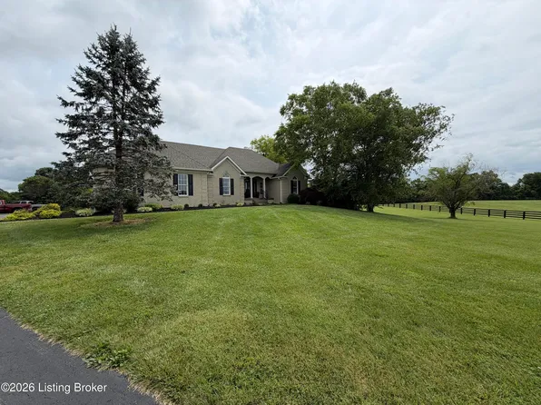 37 Timberwood Dr, Simpsonville, KY 40067