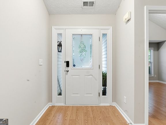 3rd image of 3314 Freedom Lndg NW