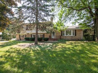 6325 W Carolann Dr, Brown Deer, WI 53223
