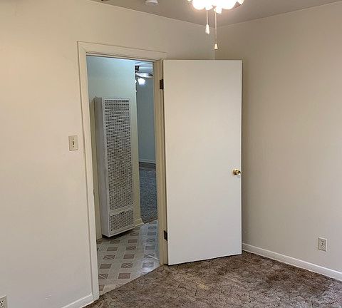 4th image of 3020 Curtis Dr Unit B