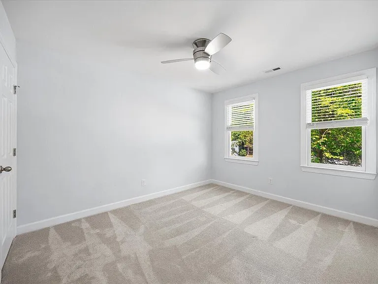 4616 Thendara Way — Photo 25