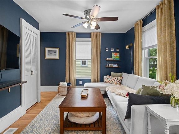 5th image of 51 South St Unit 51