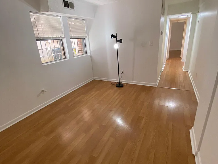 1420 Chapin St NW #LL1 — Photo 3